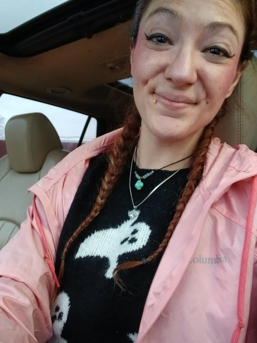 Customer selfie showing an everyday winged eyeliner look.