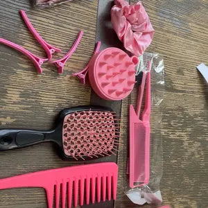 Customer-uploaded photo of the matching pink hair-tool kit